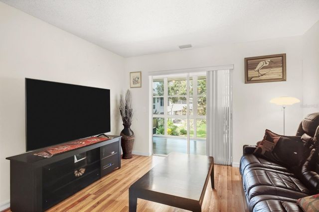 300 CLYDE LANE 209, Dunedin, FL 34698