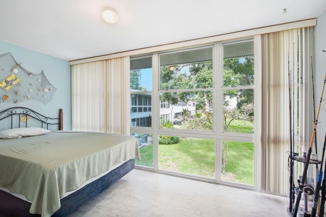 300 CLYDE LANE 209, Dunedin, FL 34698