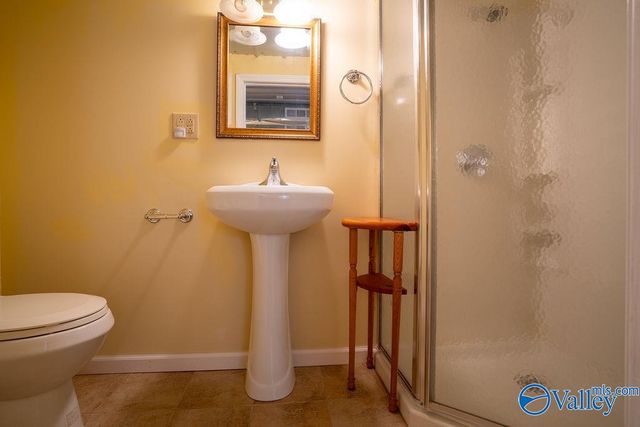 108 SE Bear Creek Road, Fort Payne, AL 35967