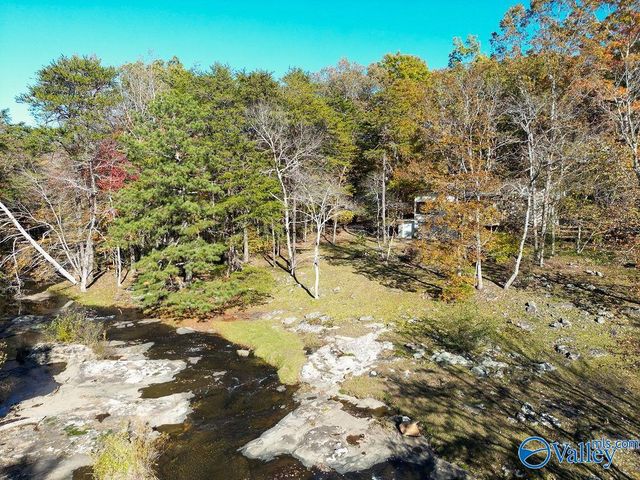 108 SE Bear Creek Road, Fort Payne, AL 35967