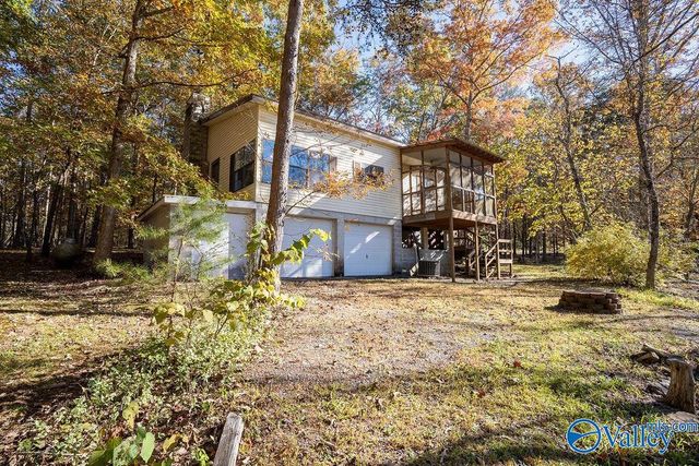 108 SE Bear Creek Road, Fort Payne, AL 35967