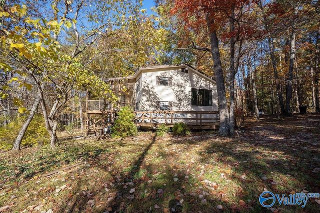 108 SE Bear Creek Road, Fort Payne, AL 35967
