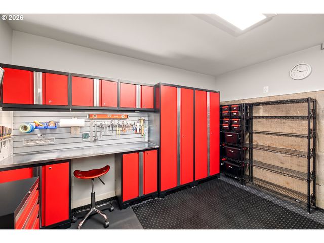 1608 Se 20TH Ave, Portland, OR 97214