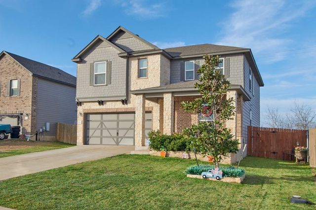 220 Saranac DR, Elgin, TX 78621