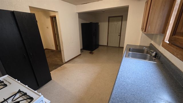 606 S Gorham Street, Jackson, MI 49203