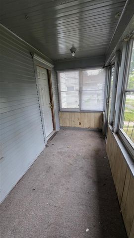 606 S Gorham Street, Jackson, MI 49203