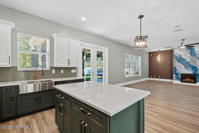 1140 CANDLEBARK Drive, Jacksonville, FL 32225
