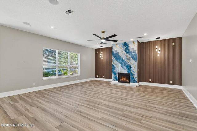 1140 CANDLEBARK Drive, Jacksonville, FL 32225