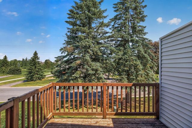 4450 Clover Lane, Eagan, MN 55122