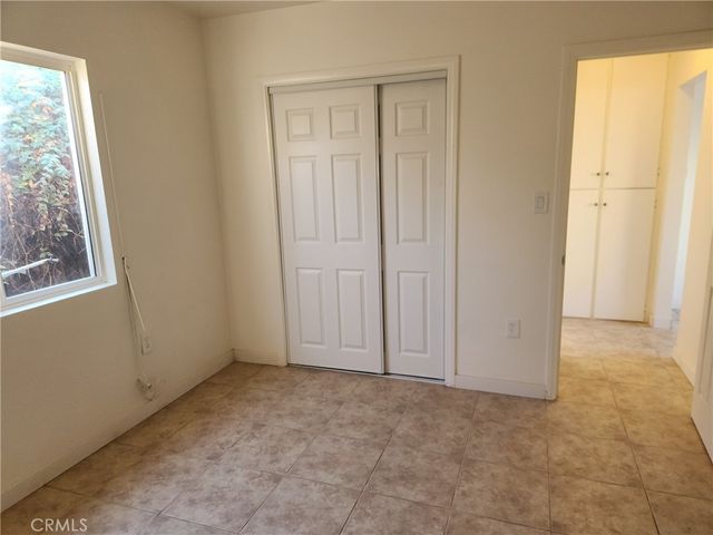 11100 S, New Hampshire, Los Angeles, CA 90044