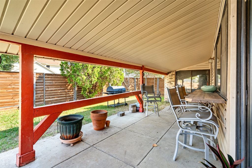 5644 Twitty Street, The Colony, TX 75056 — photo 3