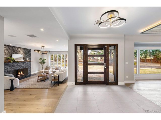 4285 S Hudson Pkwy, Englewood, CO 80113