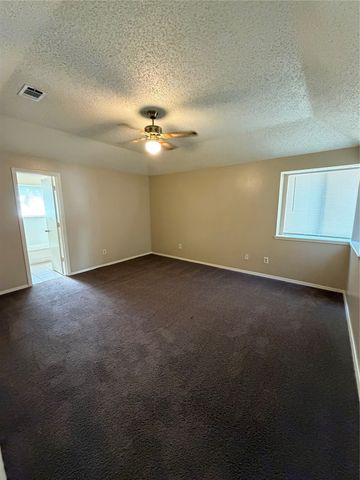 1221 Castleman Drive, Cedar Hill, TX 75104