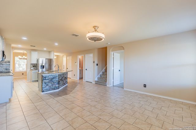 1744 EMERALD EDGE, San Antonio, TX 78245