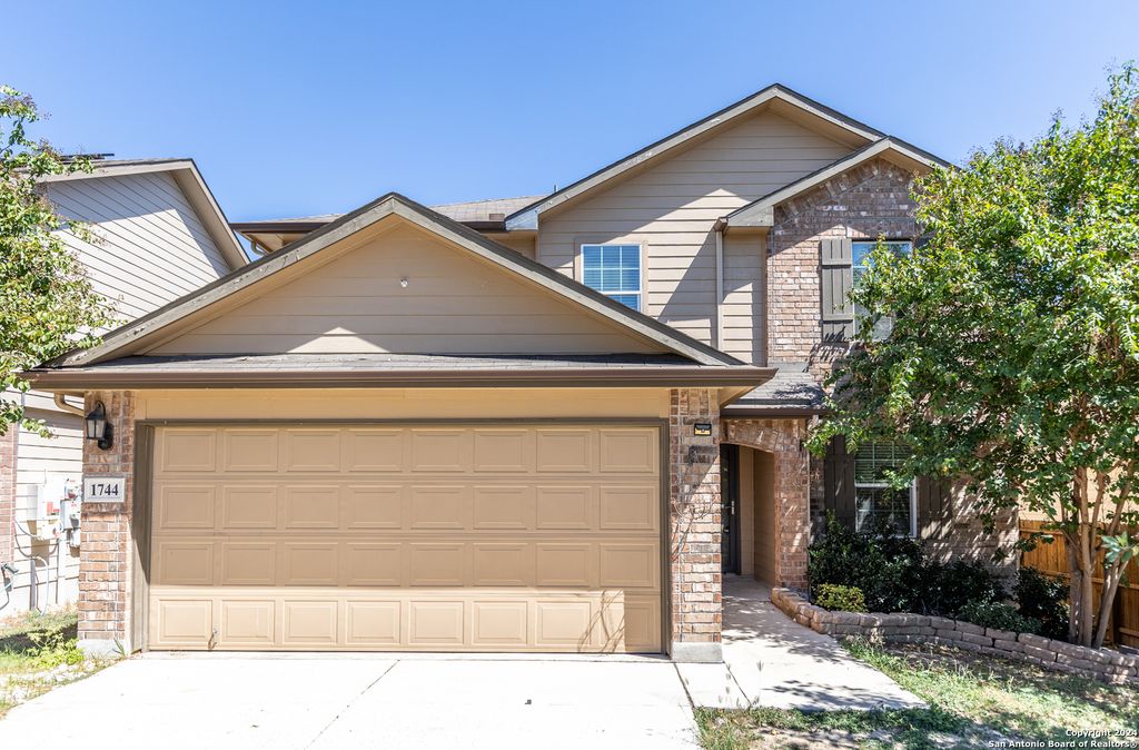 1744 EMERALD EDGE, San Antonio, TX 78245