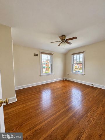 7329 DUNGAN RD, Philadelphia, PA 19111