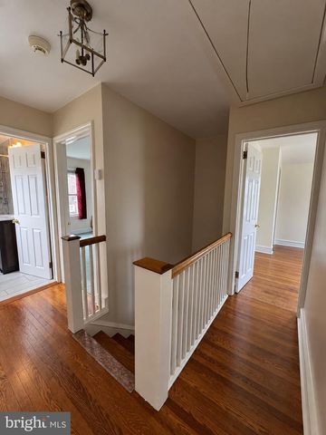 7329 DUNGAN RD, Philadelphia, PA 19111