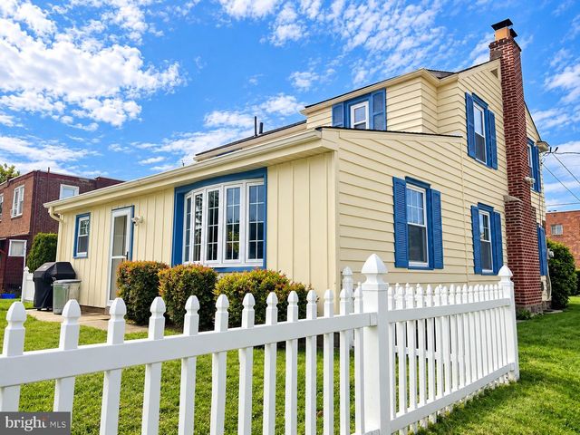 7329 DUNGAN RD, Philadelphia, PA 19111