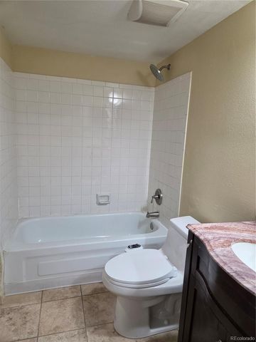 3474 S Eagle Street Street 101, Aurora, CO 80014