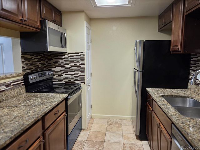 3474 S Eagle Street Street 101, Aurora, CO 80014