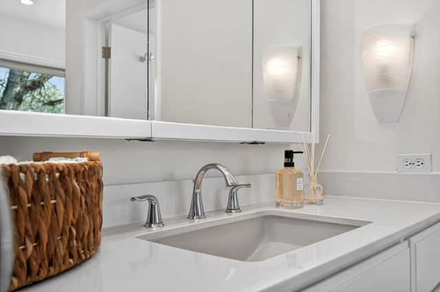 2468 Oakvale Dr., Shingle Springs, CA 95682