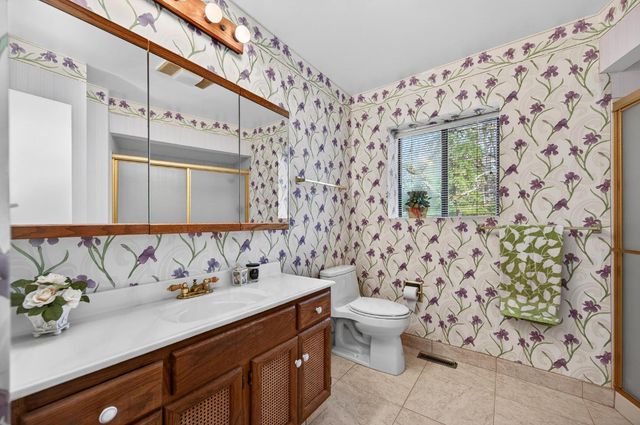 2468 Oakvale Dr., Shingle Springs, CA 95682