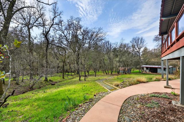 2468 Oakvale Dr., Shingle Springs, CA 95682