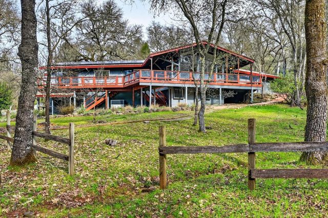 2468 Oakvale Dr., Shingle Springs, CA 95682