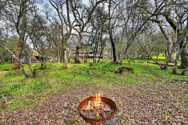 2468 Oakvale Dr., Shingle Springs, CA 95682