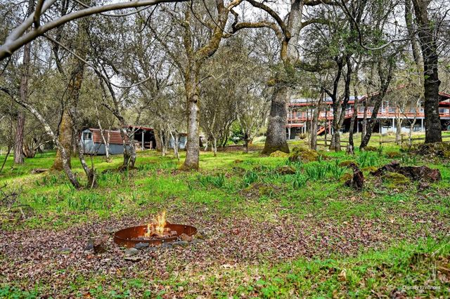 2468 Oakvale Dr., Shingle Springs, CA 95682