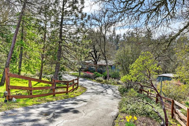 2468 Oakvale Dr., Shingle Springs, CA 95682