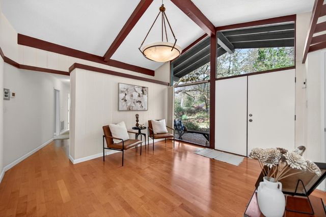 2468 Oakvale Dr., Shingle Springs, CA 95682