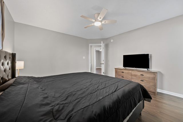 3329 S Senseney Cir, Clarksville, TN 37042