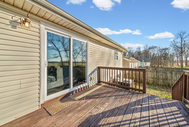 3329 S Senseney Cir, Clarksville, TN 37042