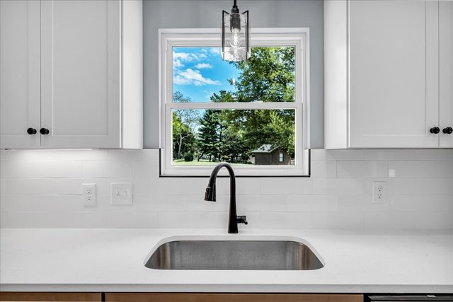 25 Lookout Dr, Winchester, TN 37398