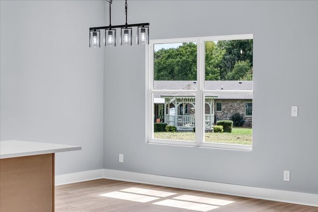 25 Lookout Dr, Winchester, TN 37398