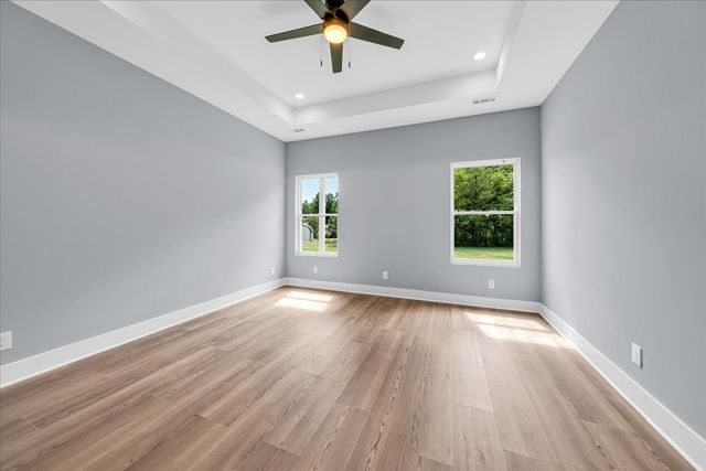 25 Lookout Dr, Winchester, TN 37398