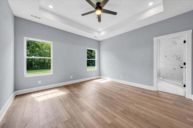 25 Lookout Dr, Winchester, TN 37398