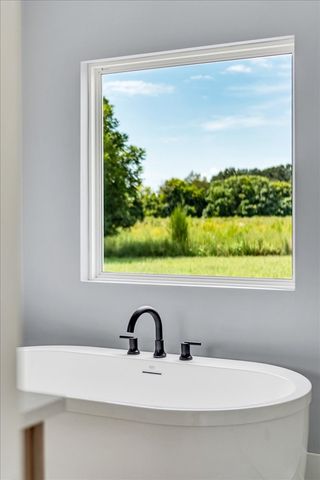 25 Lookout Dr, Winchester, TN 37398