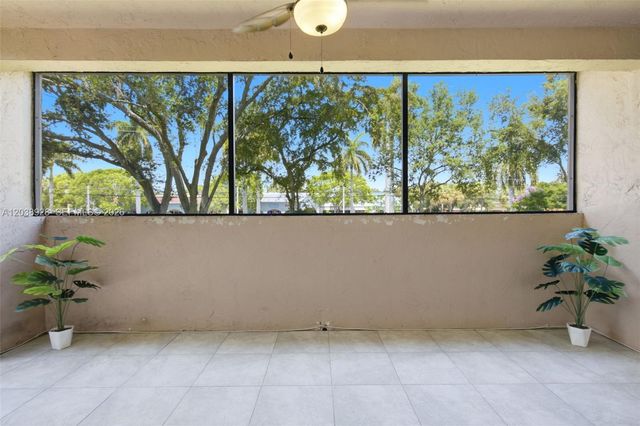 6800 Cypress Road 201, Plantation, FL 33317
