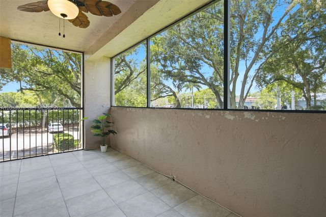 6800 Cypress Road 201, Plantation, FL 33317