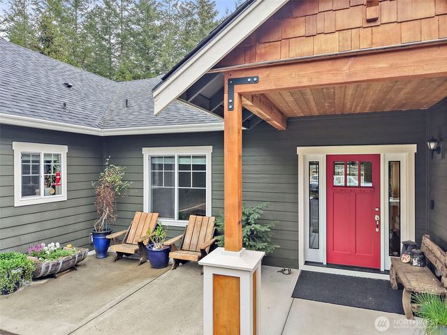 35888 301st Place SE, Enumclaw, WA 98022