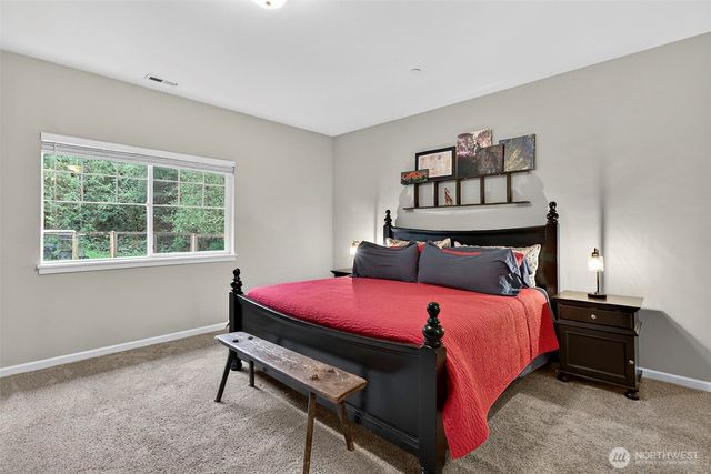 35888 301st Place SE, Enumclaw, WA 98022