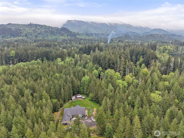 35888 301st Place SE, Enumclaw, WA 98022