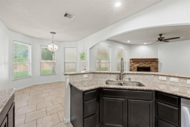 21107 Knight Quest Drive, Tomball, TX 77375