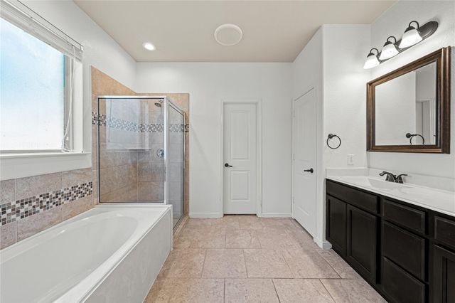 21107 Knight Quest Drive, Tomball, TX 77375