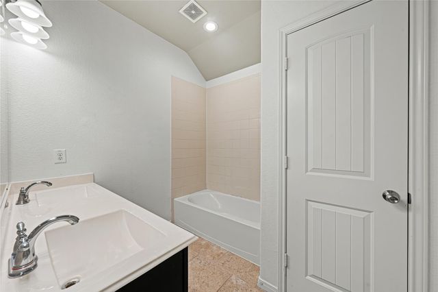 21107 Knight Quest Drive, Tomball, TX 77375