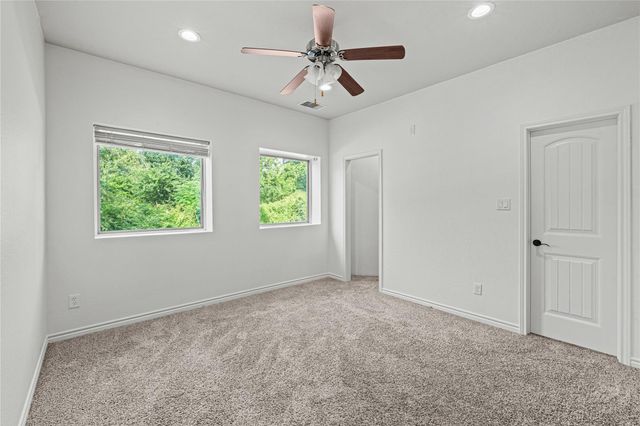 21107 Knight Quest Drive, Tomball, TX 77375