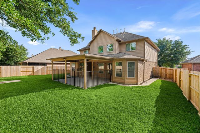 21107 Knight Quest Drive, Tomball, TX 77375
