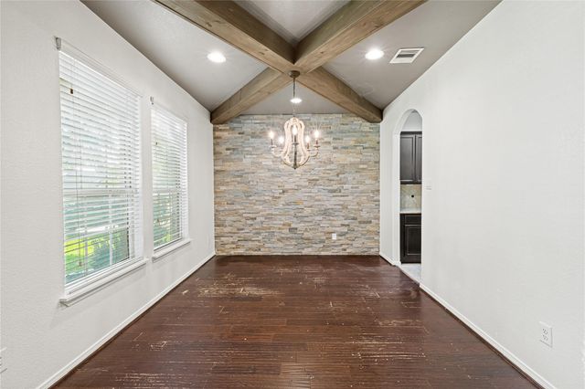 21107 Knight Quest Drive, Tomball, TX 77375